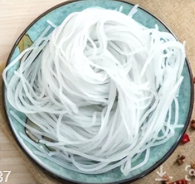 袋装螺蛳粉哪个牌子最正宗好吃,螺蛳粉最好吃的是哪款