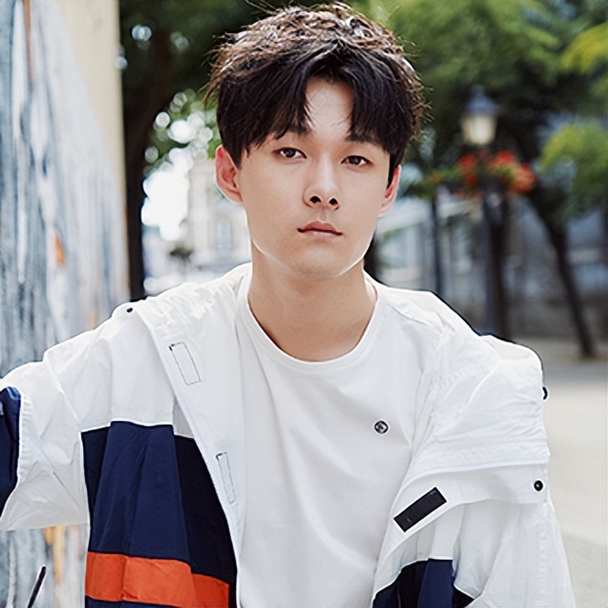 吴倩与张雨剑结过婚吗,吴倩张雨剑官宣离婚孩子归谁