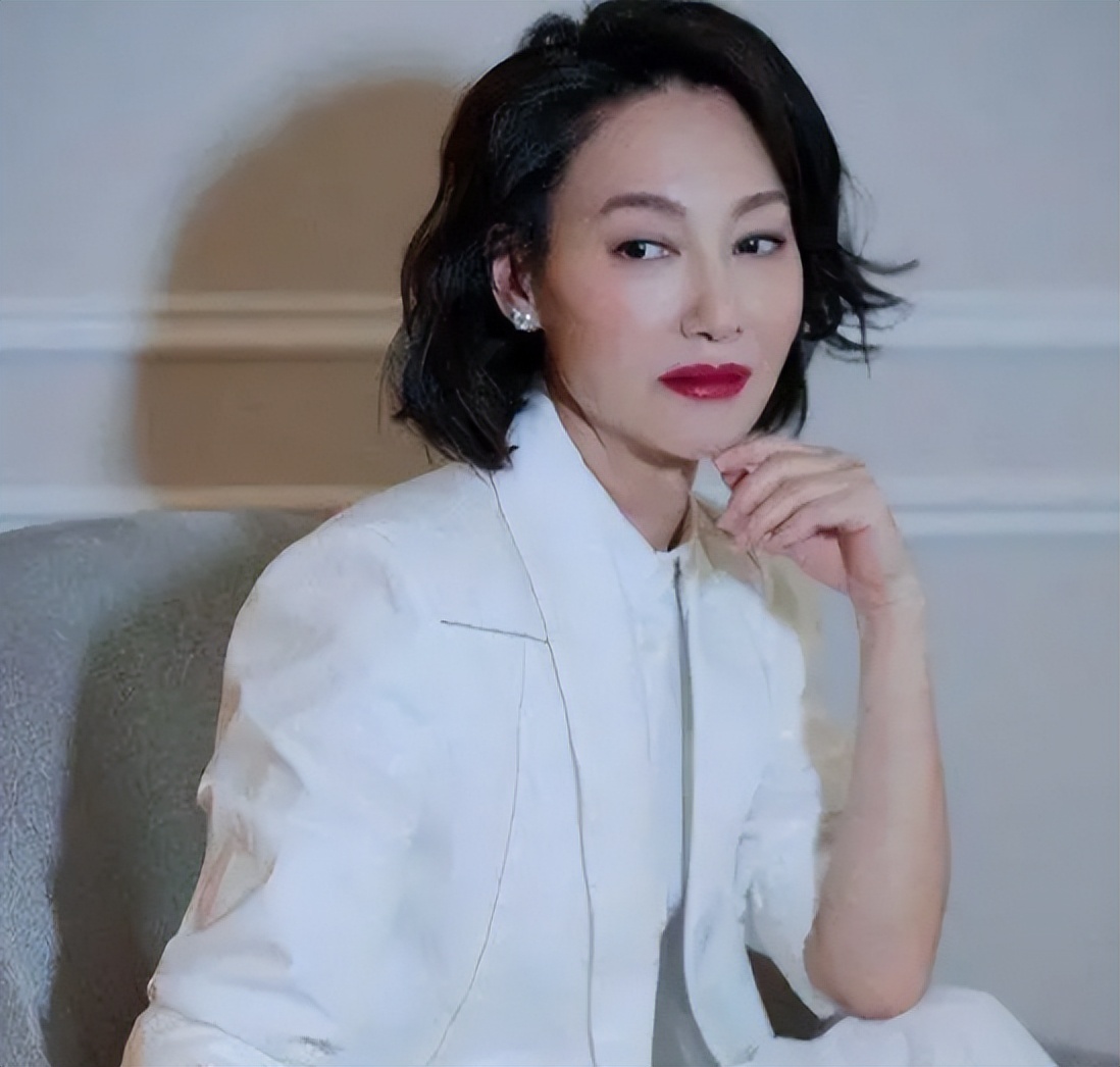 惠英红得影后,惠英红影后视频