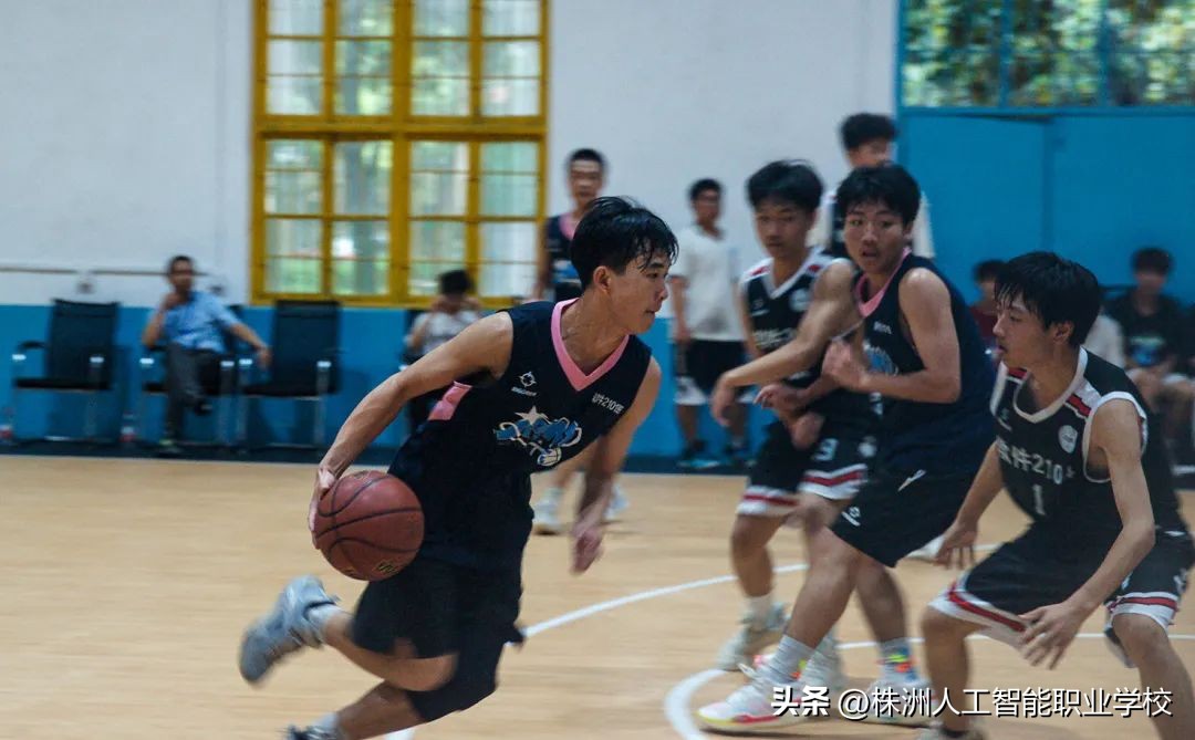 杩愬姩涓嶆姝ュ仴搴蜂笉鏁e満,杩愬姩涓嶆姝ュ鏂楁棤姝㈠