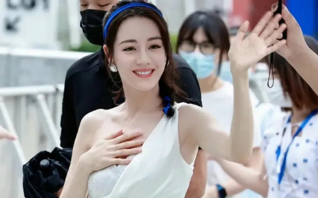 金星批评迪丽热巴,金星说迪丽热巴