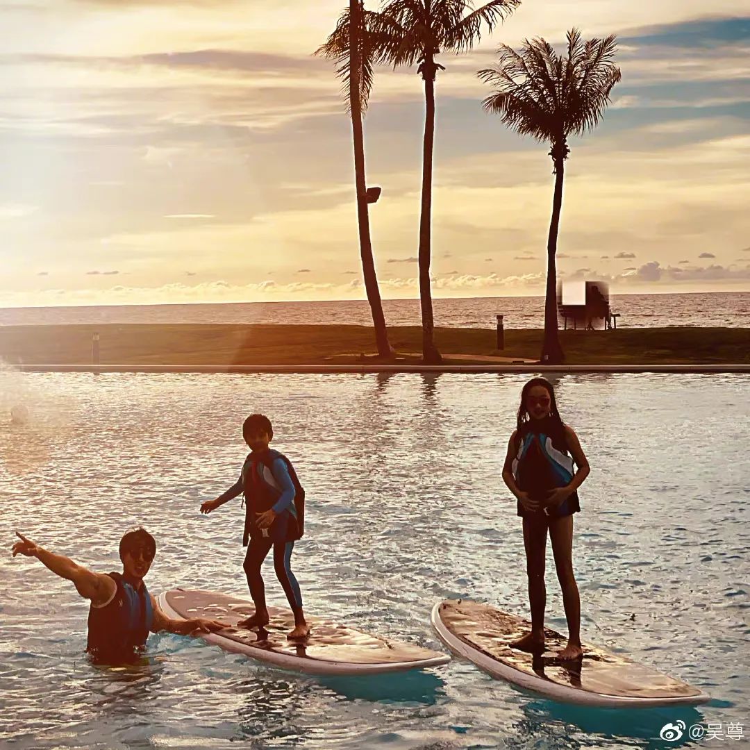 王诗龄瘦了20斤，美到不敢认！明星家的小孩果然都是胖着玩儿的