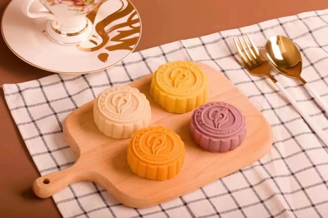 上海高校月饼新鲜出炉,上海哪个大学月饼最好吃