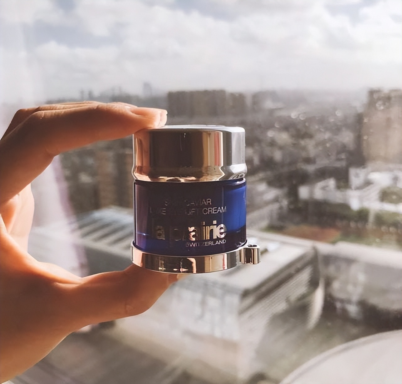 什么牌子的保湿抗皱眼霜最好用,十大有效抗皱紧致眼霜