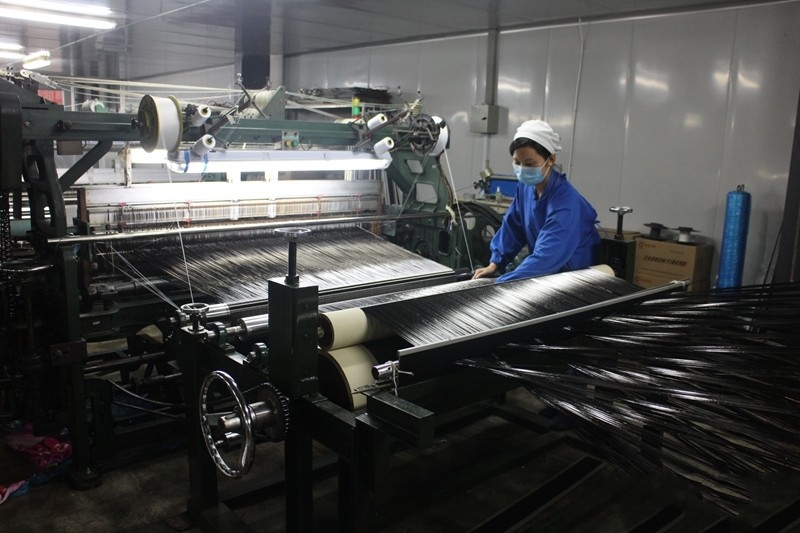 战斗机为什么不用碳纤维做,为什么战斗机不用碳纤维