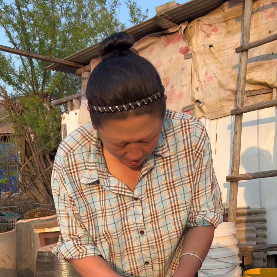 东北臭大酱的正确吃法,东北臭大酱和东北大酱哪个好吃