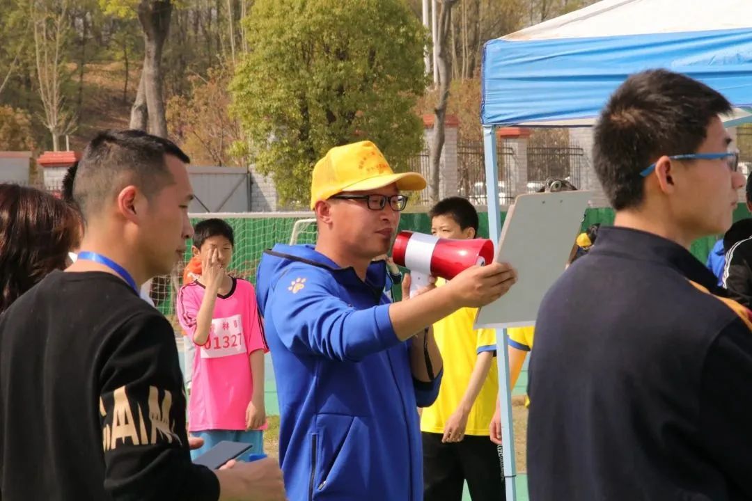 随县第三届“新华杯”中小学生运动会在炎帝学校举行