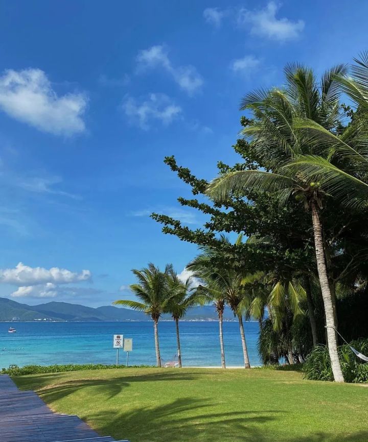 三亚酒店攻略1000左右,优选三亚酒店指南