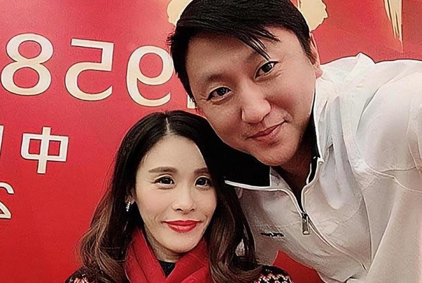 运动员桑兰高位截瘫还能生孩子,体操运动员桑兰结婚没有