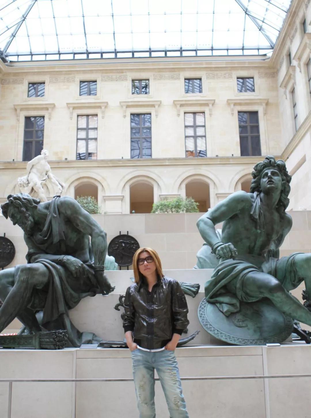 音乐人郭峰的晚年生活状况,父亲的离世给郭峰带来什么打击