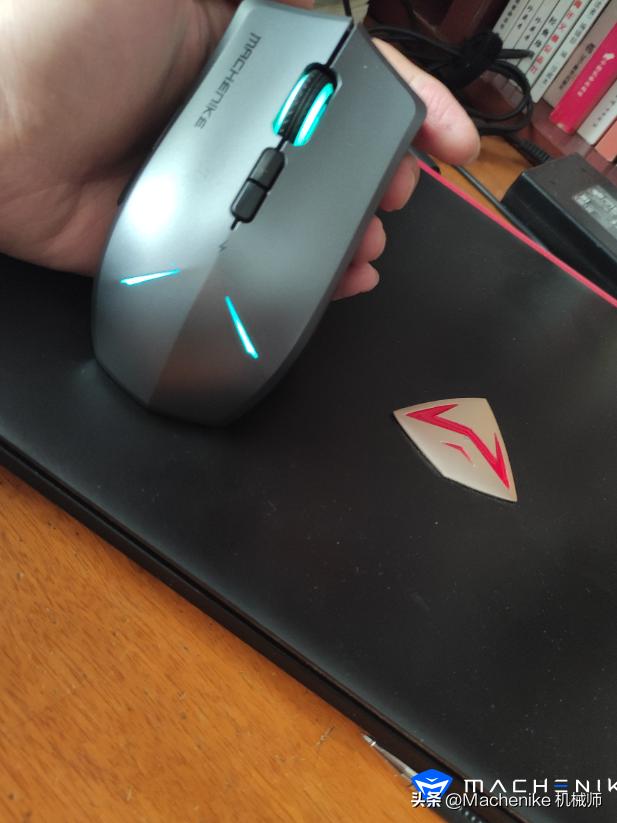 机械师笔记本电脑机友故事|“有幸遇见，恰好合拍”