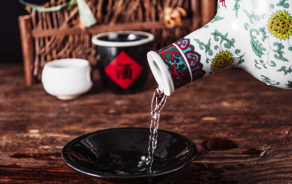 贵州高山流水敬酒会醉吗,贵州千户苗寨高山流水敬酒方式