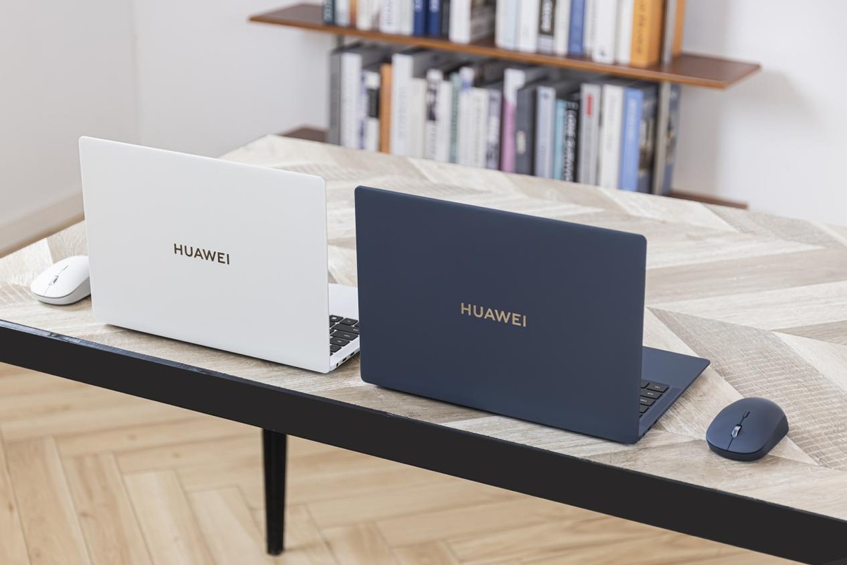 大学生华为全家桶,华为matebook2018款评测