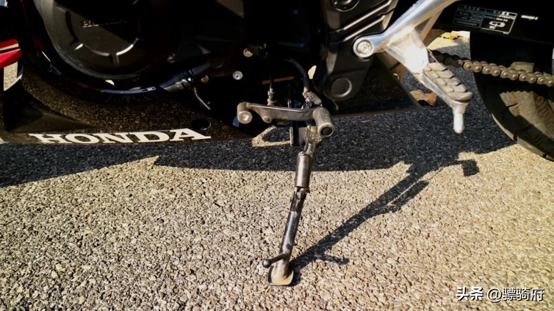 要啥没啥就是有个好心情,要啥没啥还想要浪漫