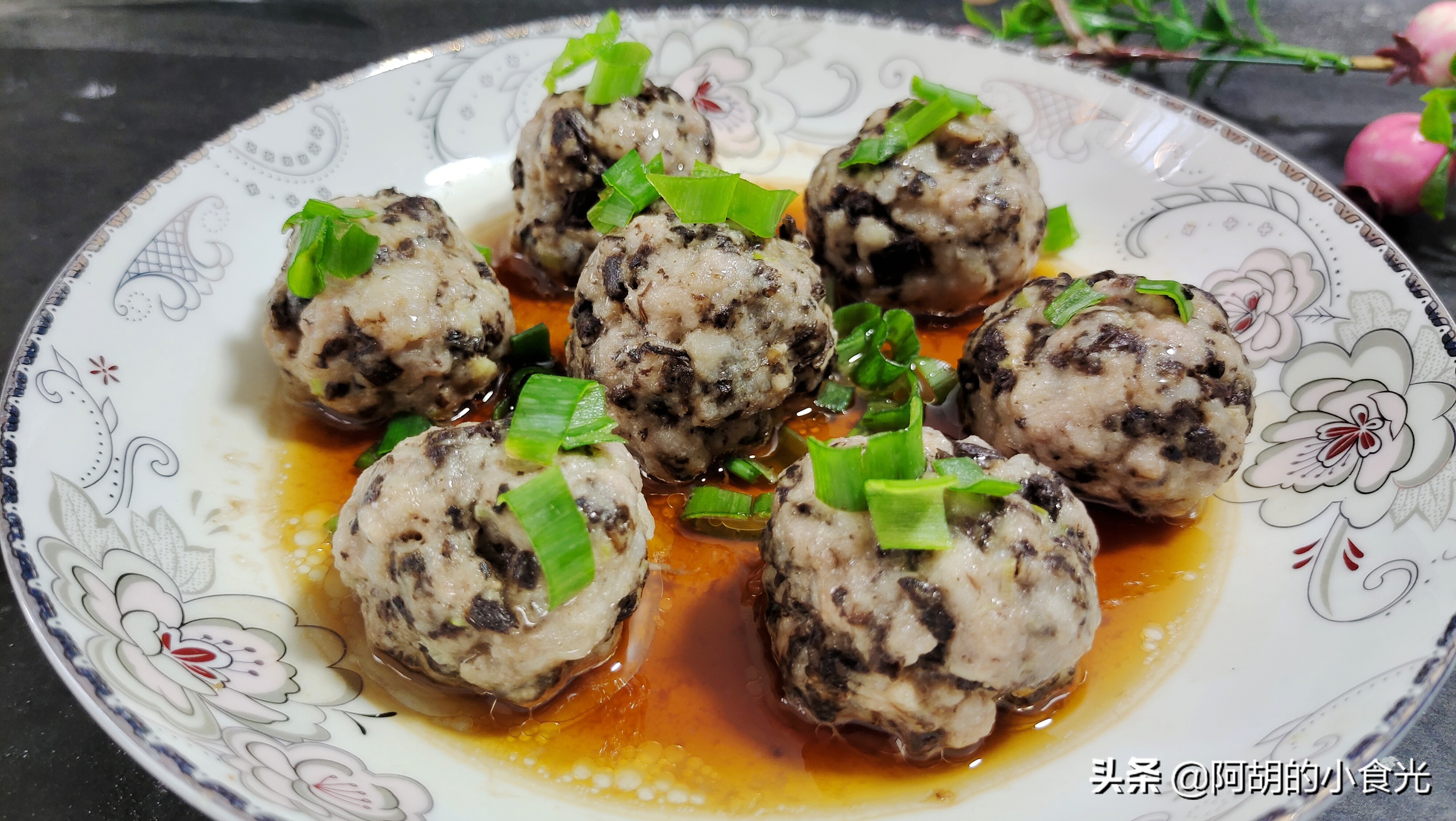 梅菜扣肉米饭怎么做好吃,下饭神器梅干菜扣肉