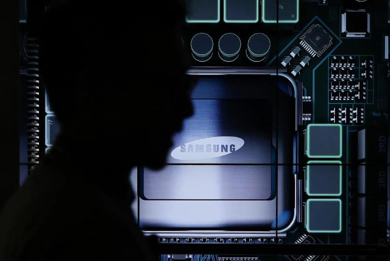 市场占有率超10%蝉联全球第三,手机排行榜三星第一