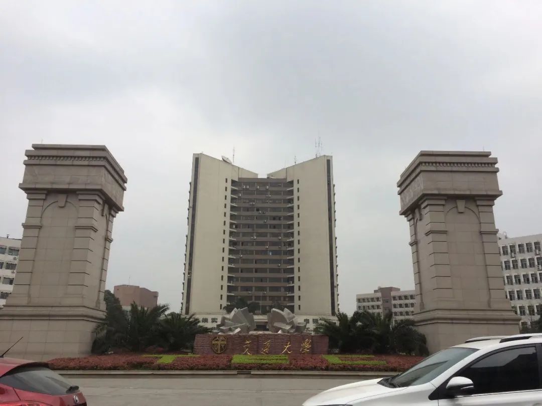 西南交大好看吗,西南交大女生好看吗