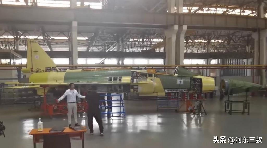 千万欧元买个寂寞，二手超军旗用英国弹射椅，阿根廷又被法国坑了