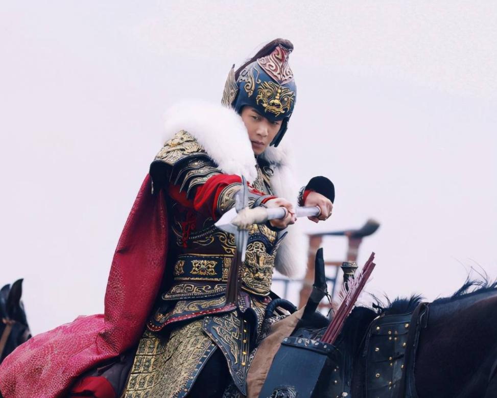 俗话说：“30出毫40亡，50出毫命方长”，“出毫”是什么？