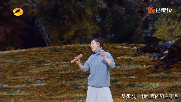 众明星听完周深的歌是怎么评价的,盘点周深在综艺上唱歌的神仙场面