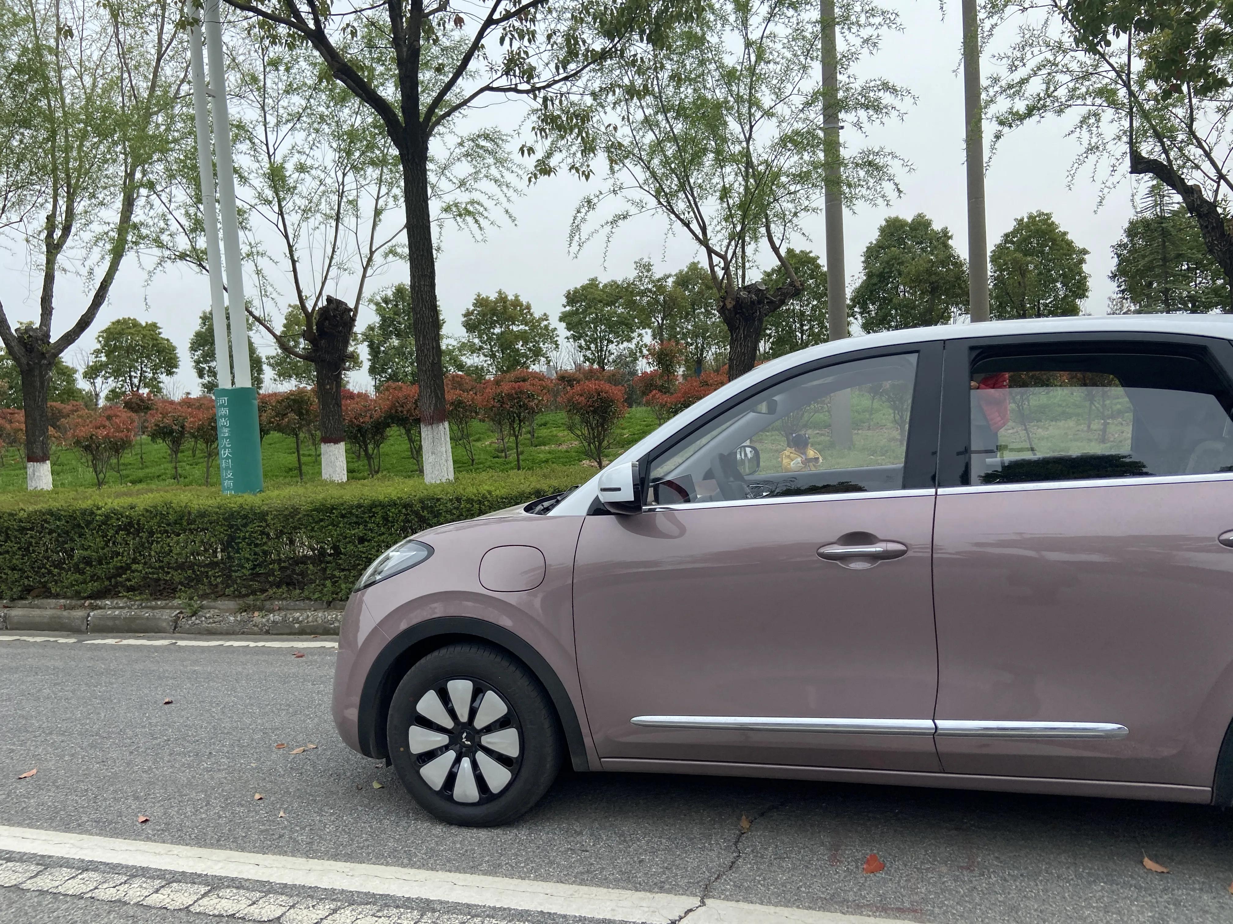 这年头还有谁买燃油车,这年头还有谁买油车