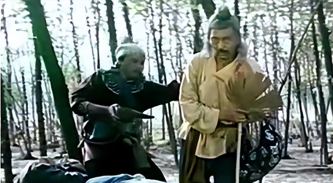 武侠剧连载17：三兄弟为*仇报**，加入梁山好汉劫富济贫、惩奸除恶