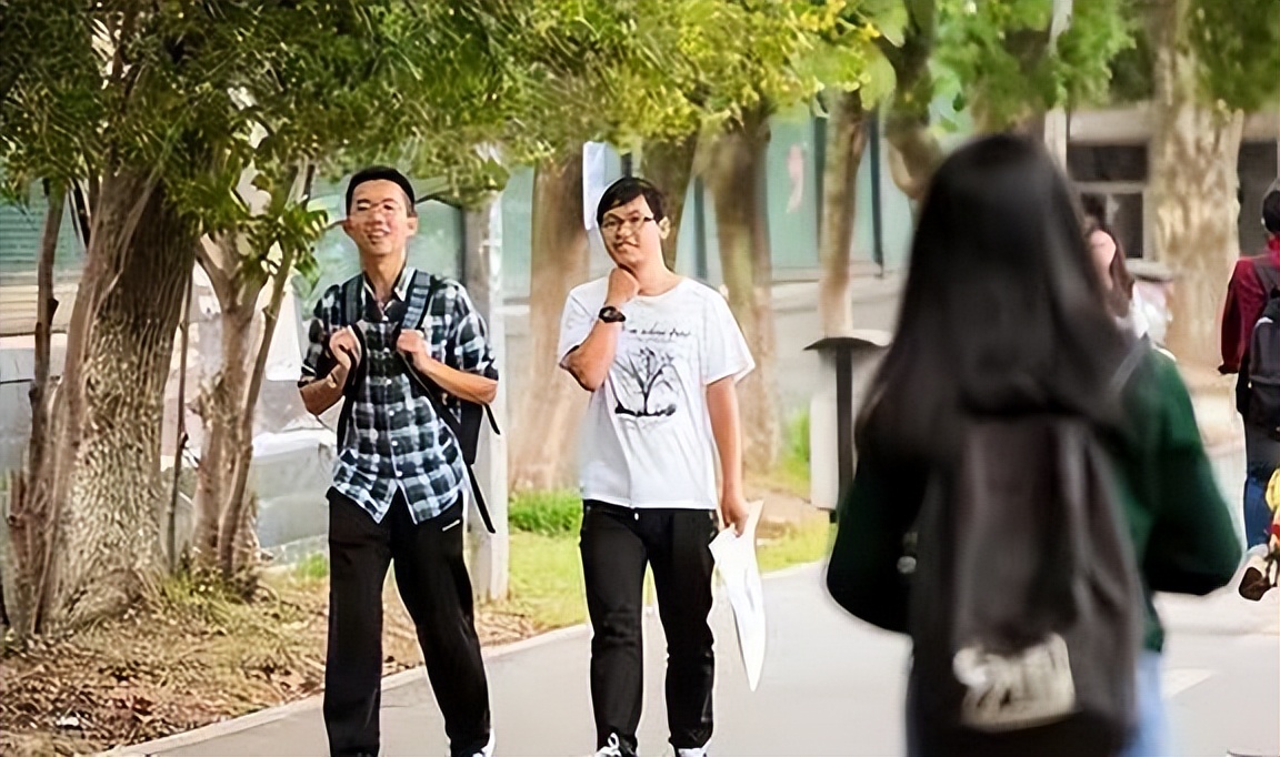 读了四年武大却发现没被录取,上了4年武汉大学没被录取后续