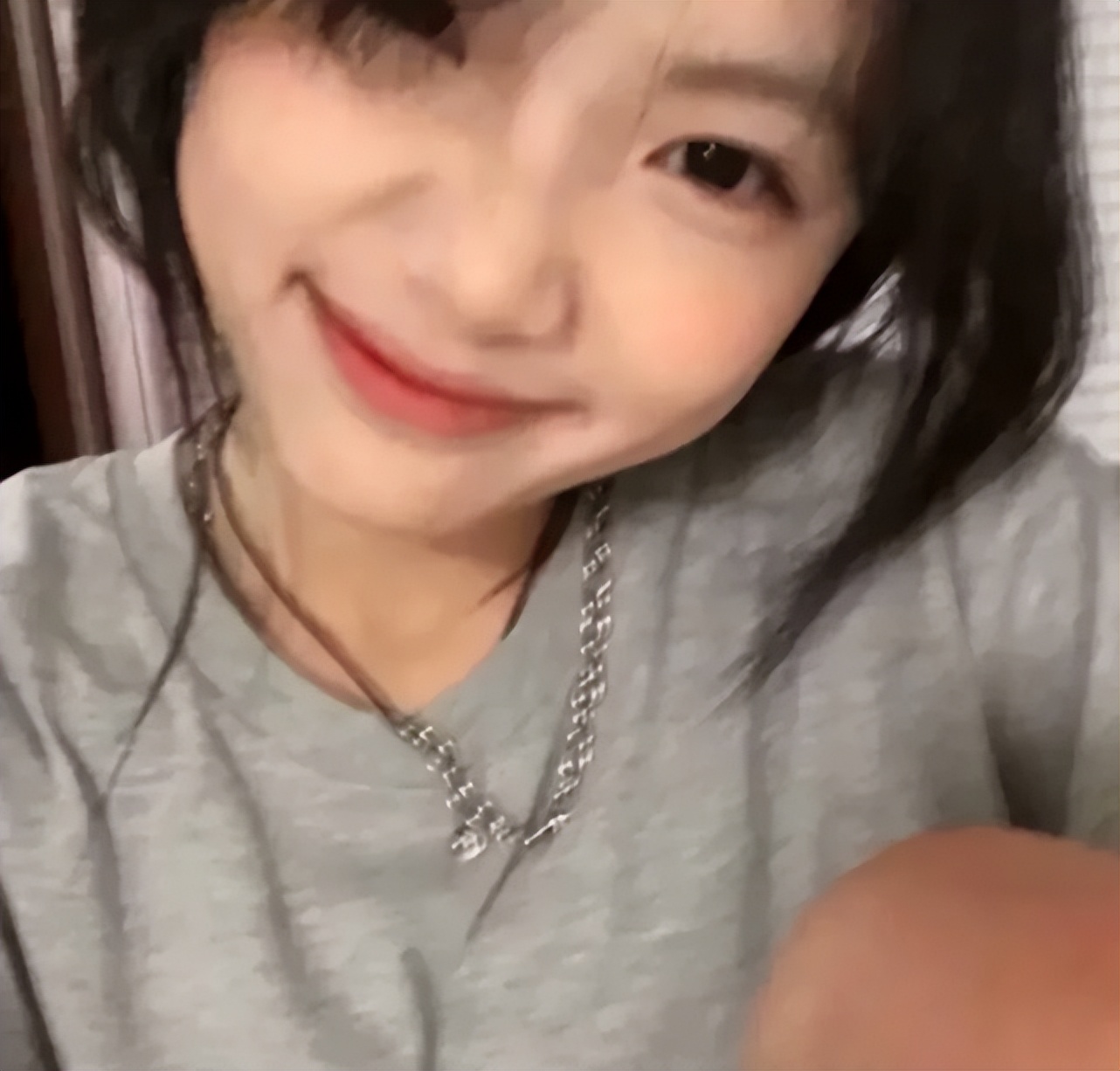 歌词里面都有很多故事的文案,那些歌词里面的绝美文案