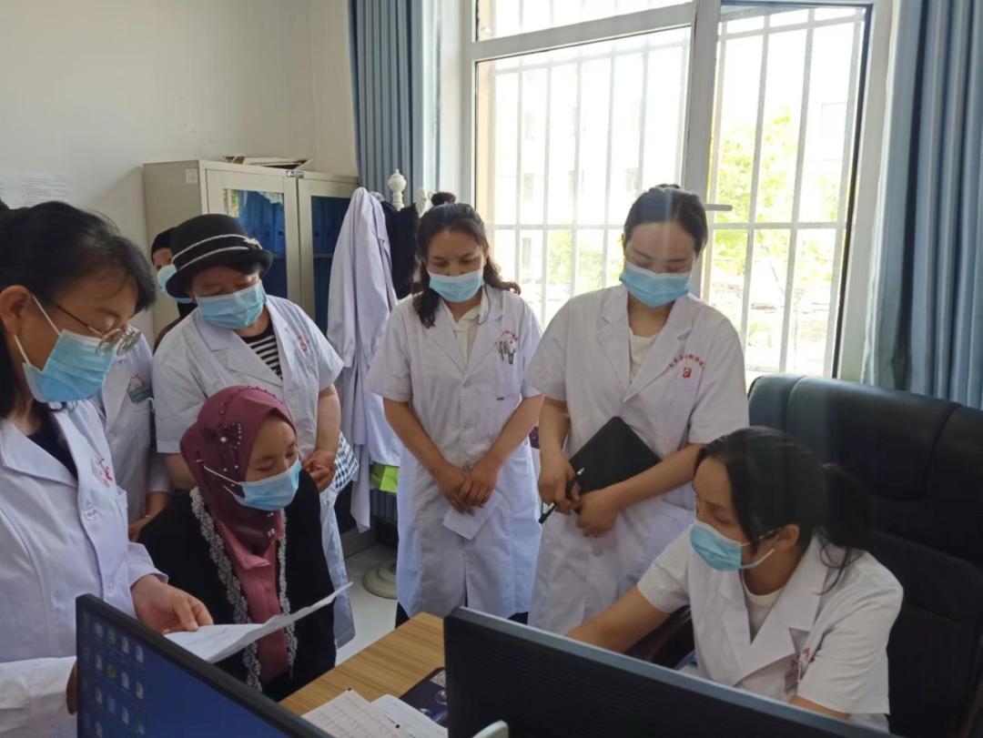 涓滆タ閮ㄦ壎璐崗浣滃尰鐤楀府鎵舵樉鐪熸儏,鐪熷績鍏崇埍鏆栧績甯壎