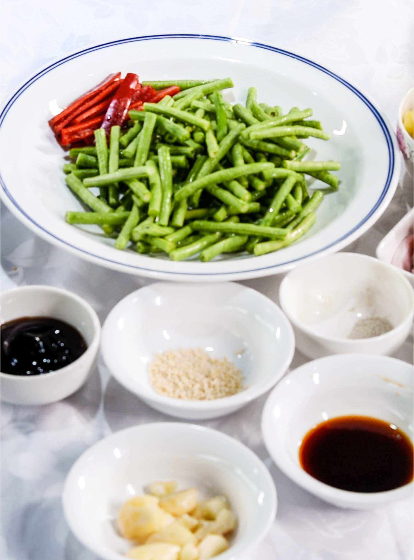 土豆豇豆的家常做法下饭菜,土豆豇豆的做法家常菜