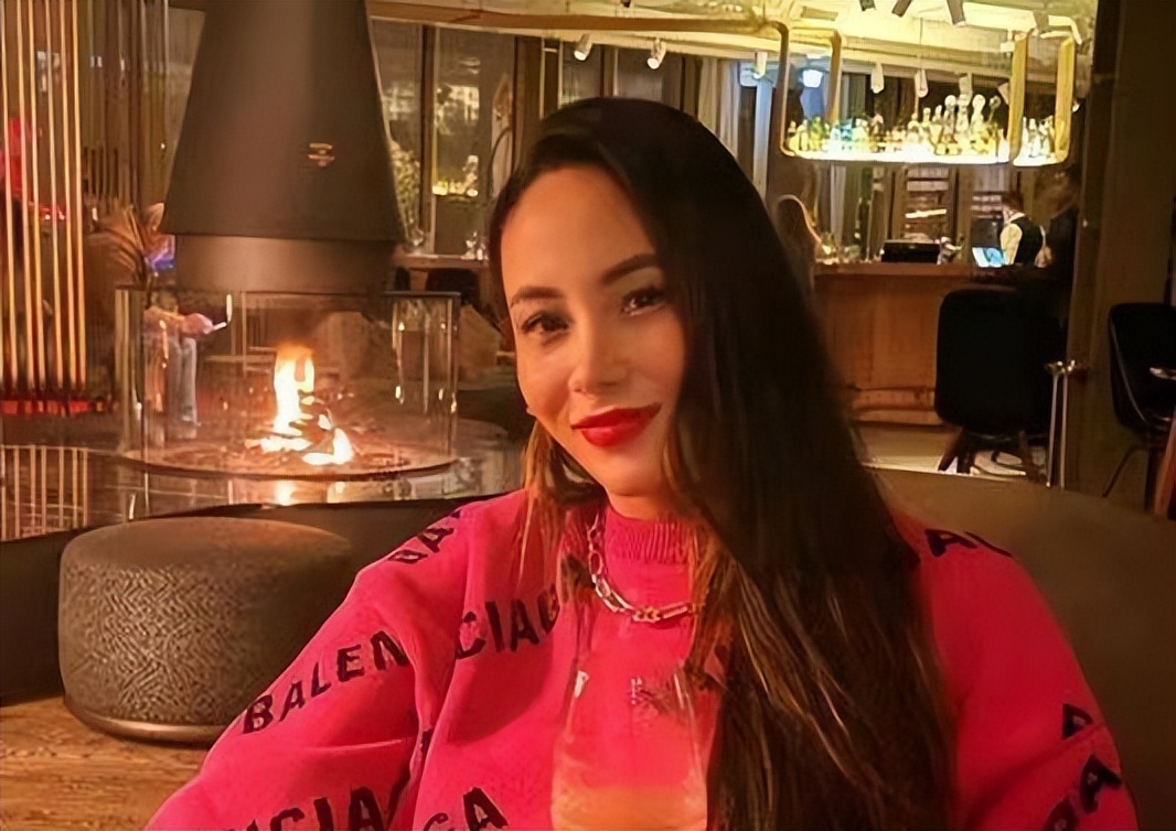 巴西足球太太团大比拼,巴西世界杯决赛德国太太团