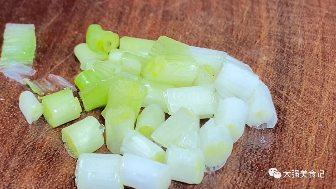 肺气热引起的咳嗽吃什么止咳化痰,阳了咳嗽吃什么菜好