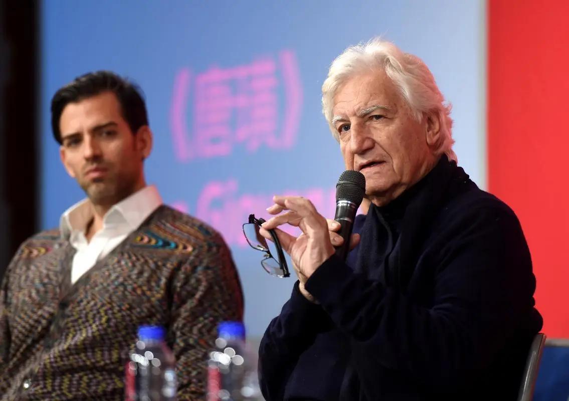 她心情平静钢琴伴奏音频,她心情平静咏叹调解析