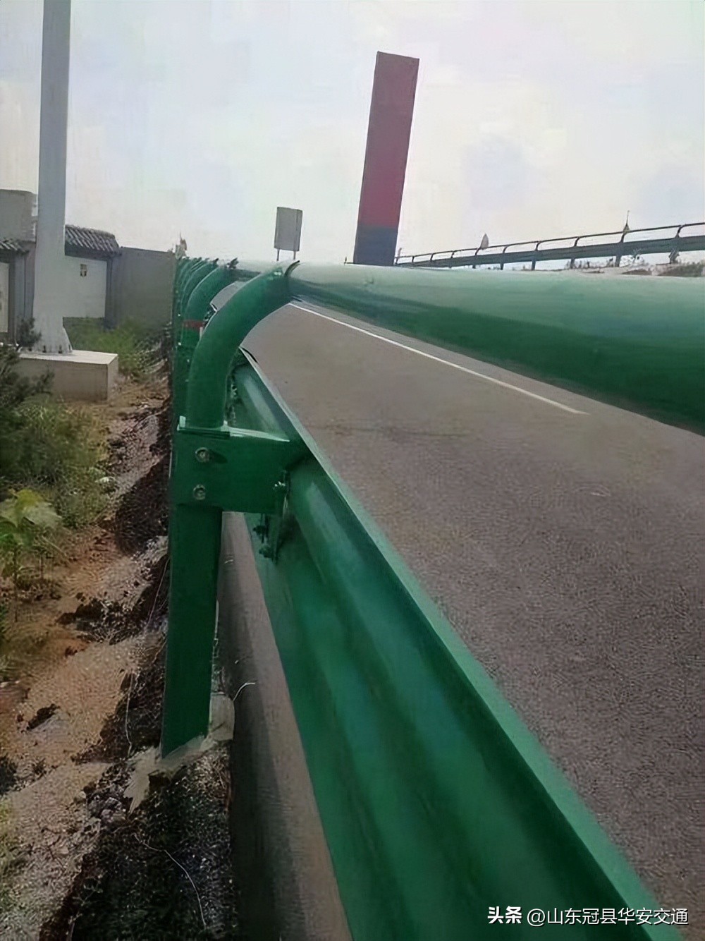 高速公路波形护栏有什么用 (公路波形防撞护栏的颜色有要求吗)