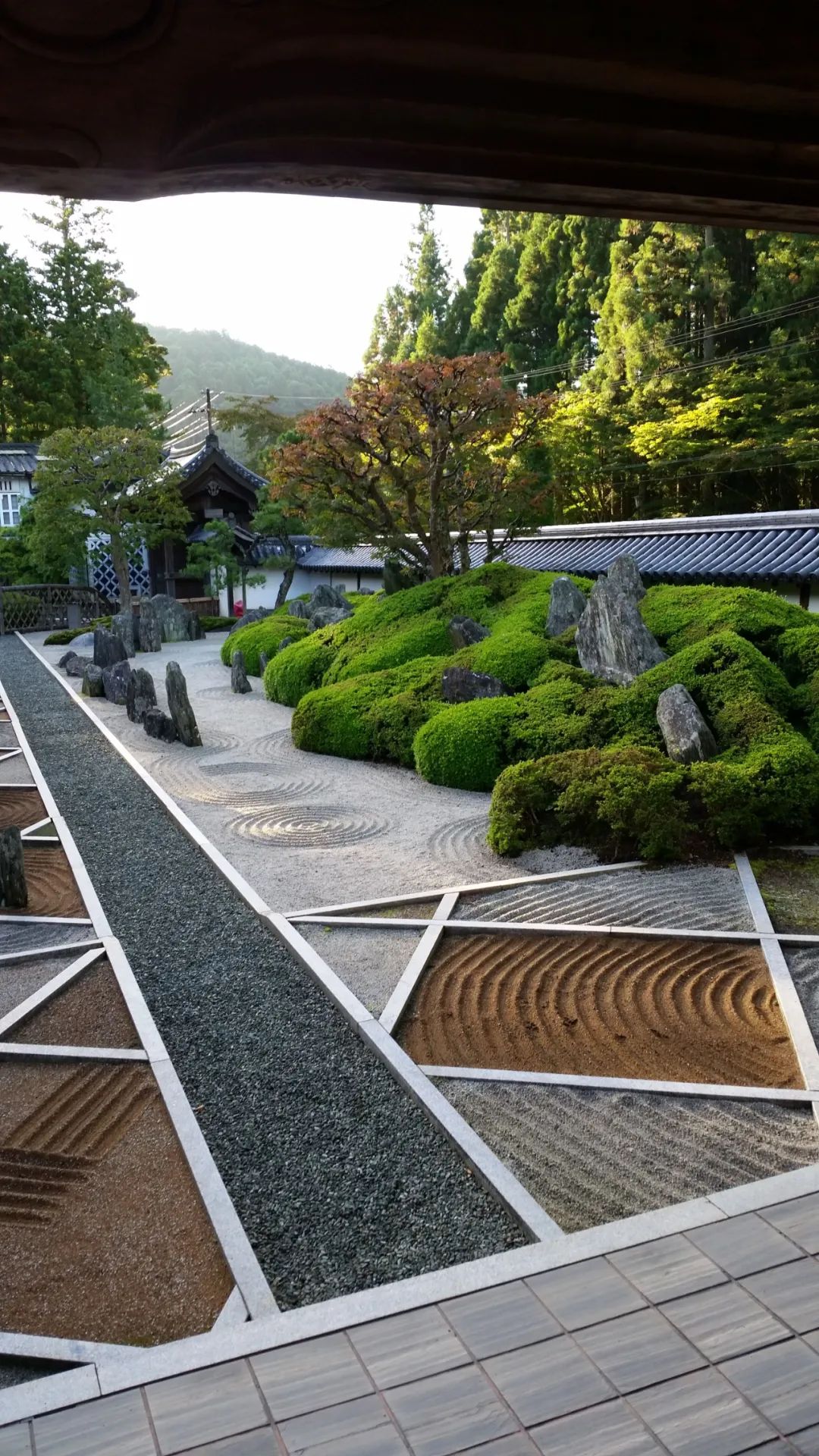 自然跌水景观,水幕瀑布跌水景观效果图