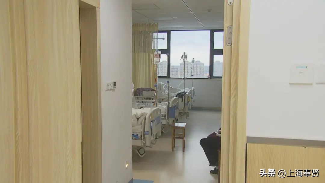 急性心肌梗死遇上“电风暴”，奉城医院多科室携手跑赢“死神”→