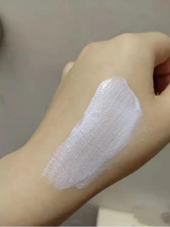 比较好又比较实惠的隔离霜,隔离霜最好用的是哪款