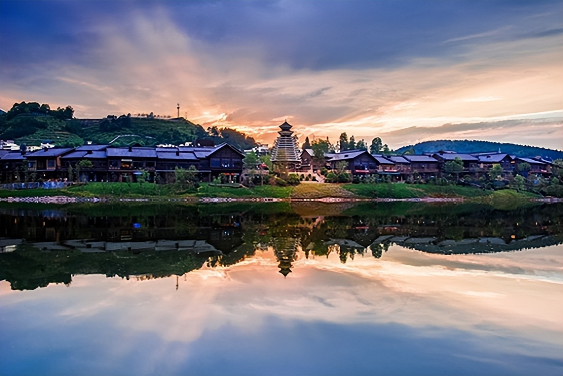 贵州丹寨万达旅游小镇风景,丹寨万达小镇非遗街区规划图