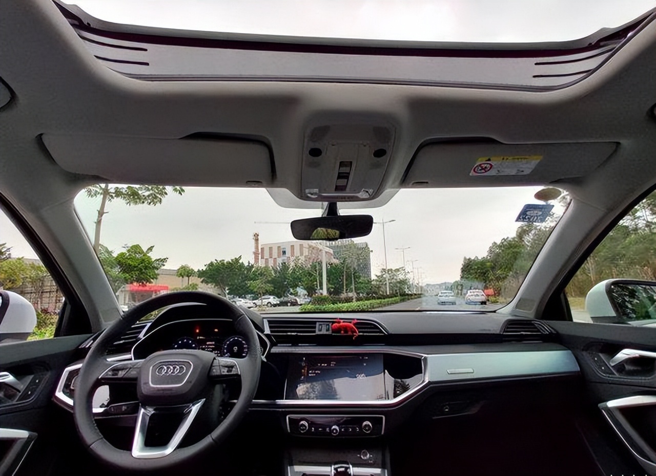 开完奥迪q3,开奥迪q3回村的反应