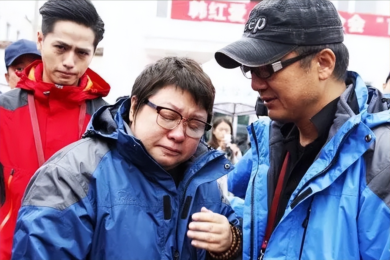 韩红慈善基金会举报后调查结果,韩红被举报捐款名单