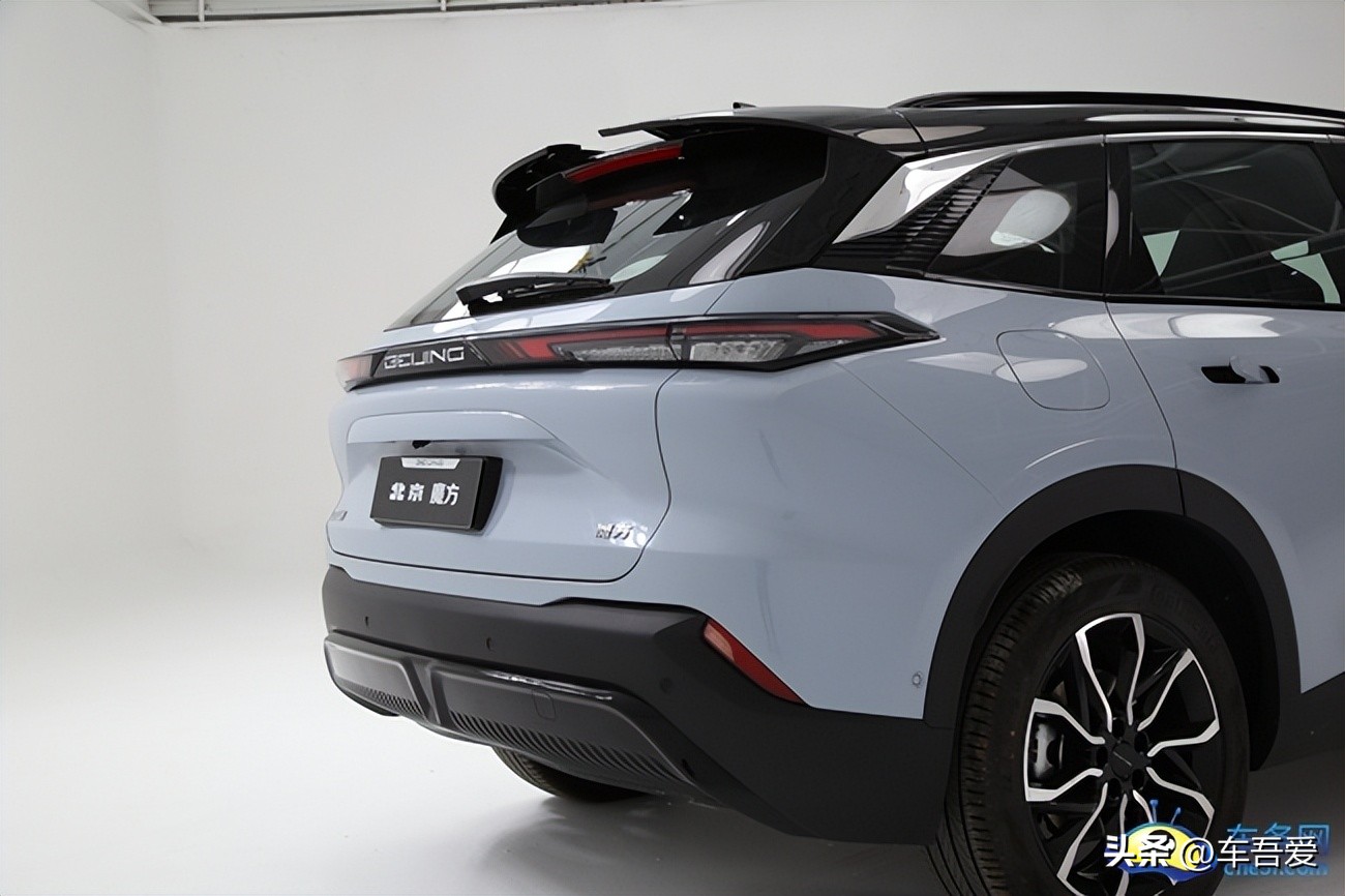 售9.99万起北京汽车魔方正式上市,北京汽车魔方价格