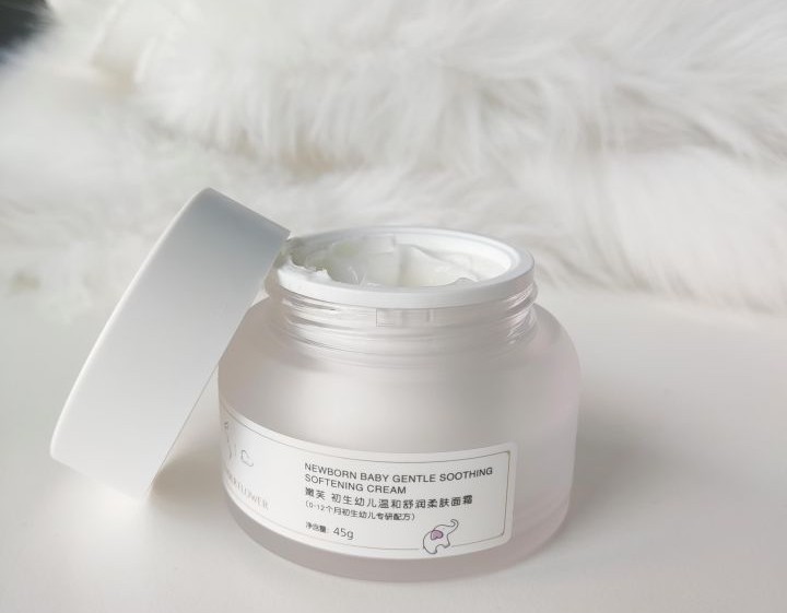 不买贵的只买对的适合才是最好的,价钱实惠又好用的婴儿面霜