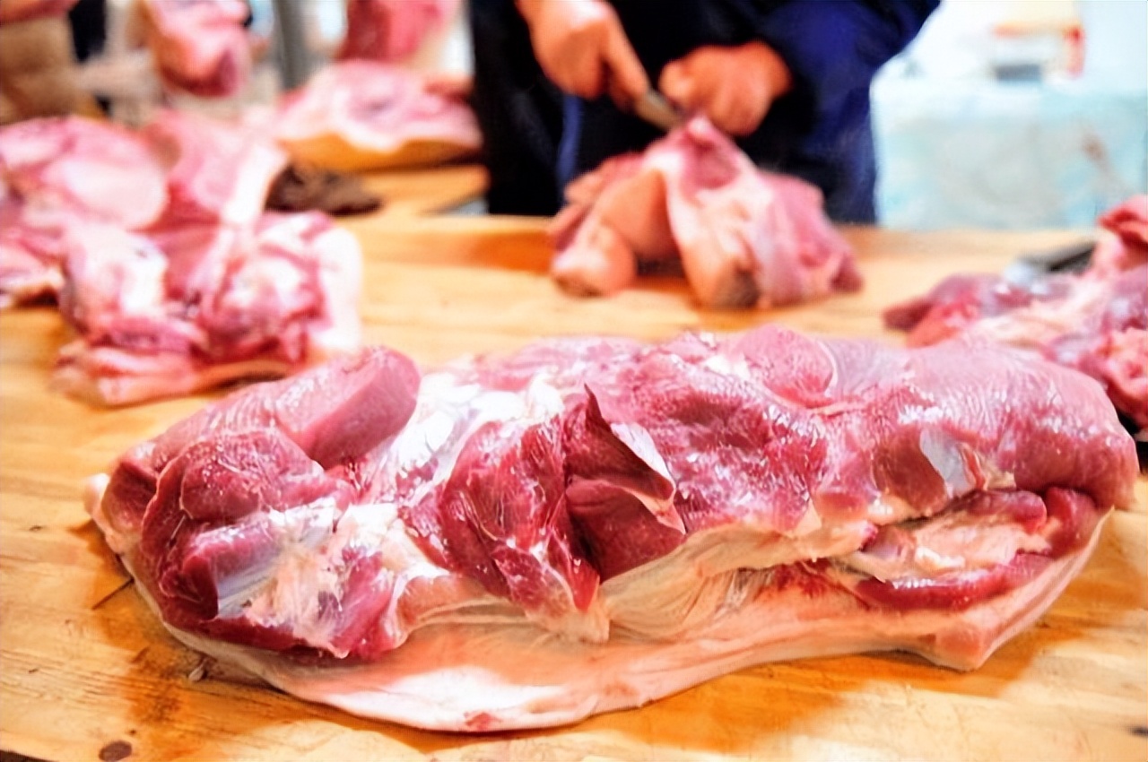 注胶肉泛滥这四种肉不能买,注胶猪肉吃了会怎么样