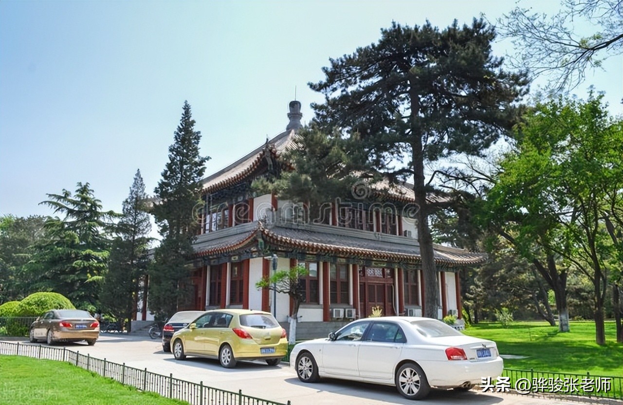 中国大学评级发布，公办大学9所位列顶级，民办高校20所闪亮上榜