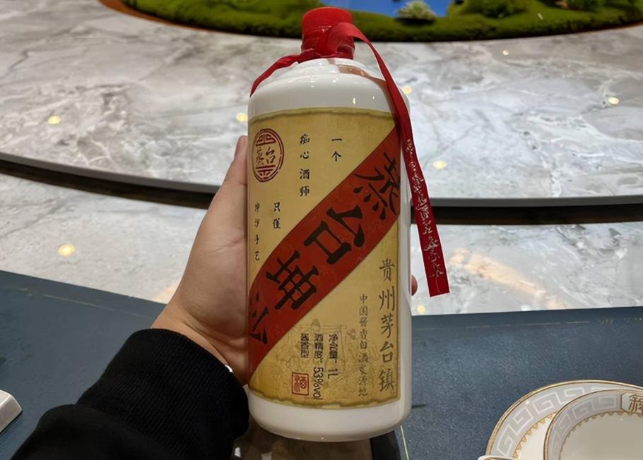 哈尼族人为什么能喝酒,哈尼族人爱喝酒