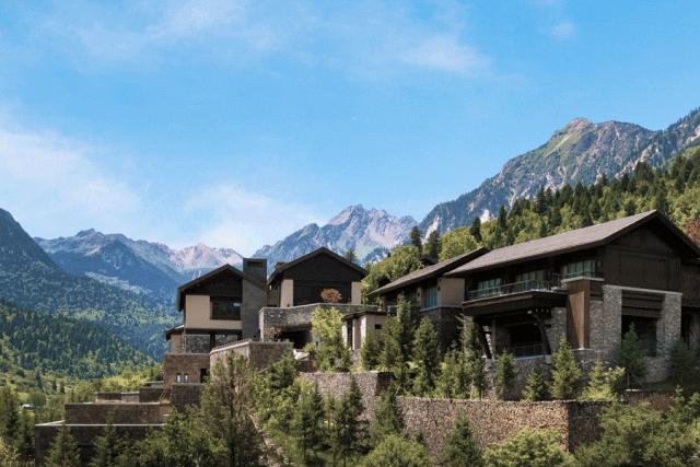 九寨沟丽思卡尔顿隐士度假酒店,全球第一百家丽思卡尔顿