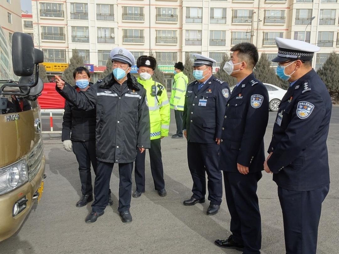 交警支队圆满完成安保工作,公安交警圆满完成双节安保工作