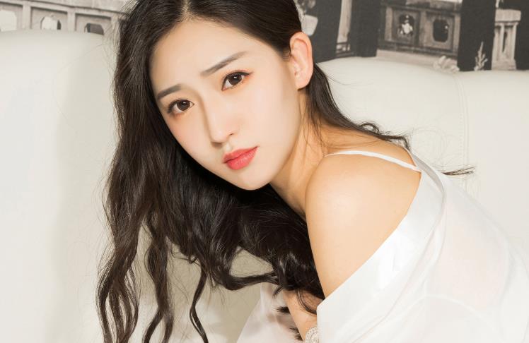 女孩子喜欢你的六种暗示,女孩喜欢你的七种暗示是什么