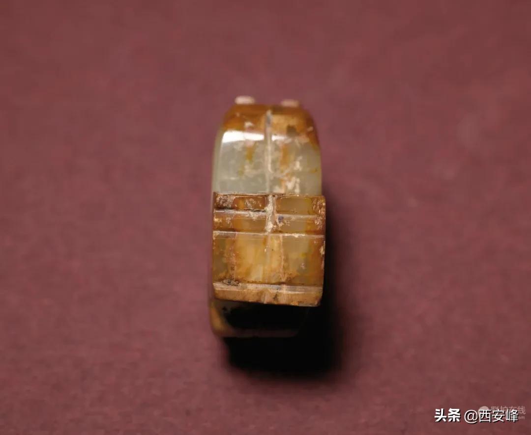 2016年香港佳士得高古玉春拍 (云中玉筵香港佳士得古玉专场先览)