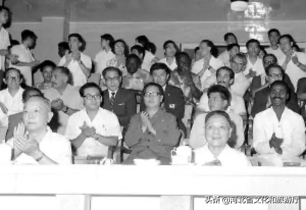 “体育迷”*小平邓**，当年怎么看奥运？